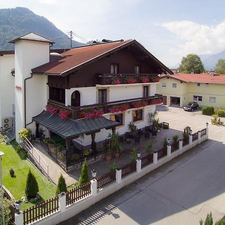 Gasthof Pension Alpenblick Radfeld Ngoại thất bức ảnh
